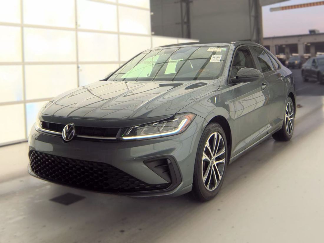 2025 Volkswagen Sport