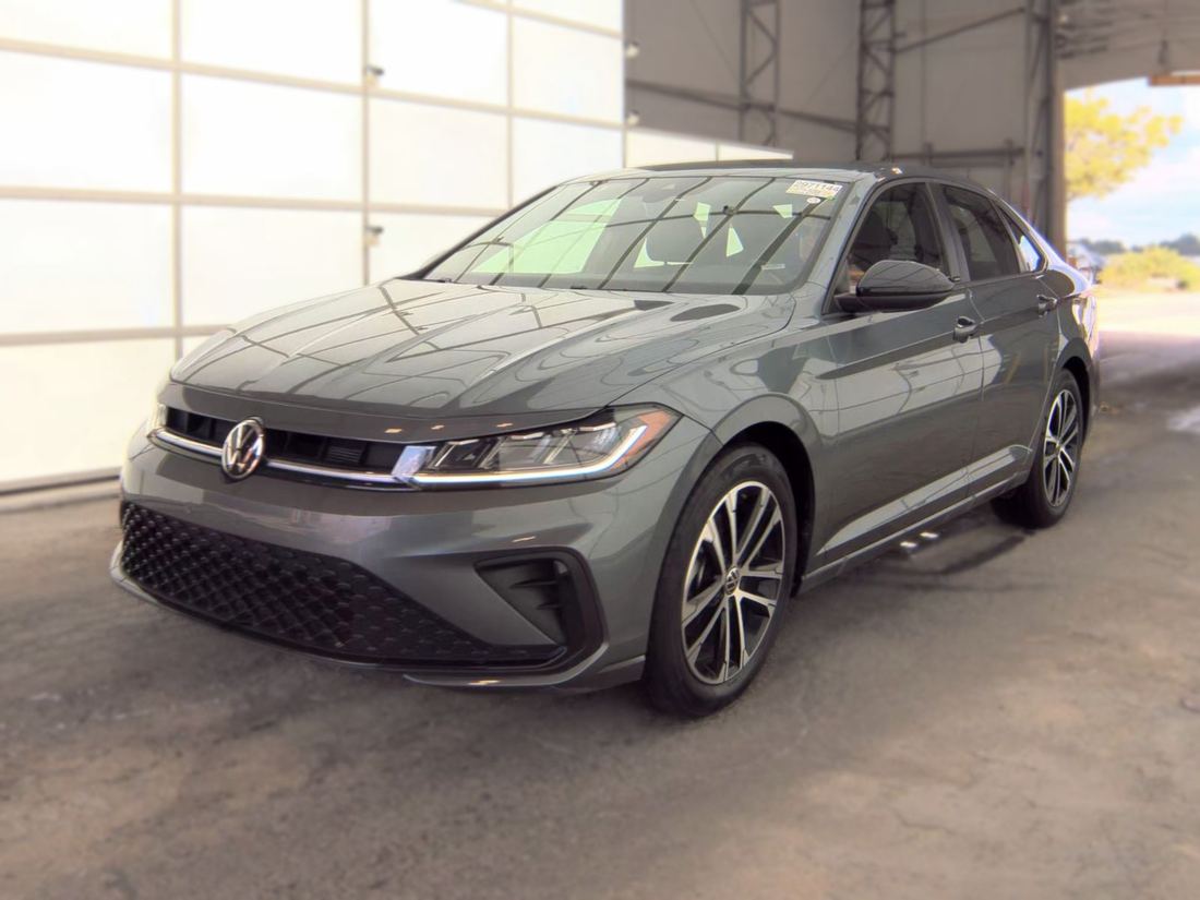 2025 Volkswagen Sport