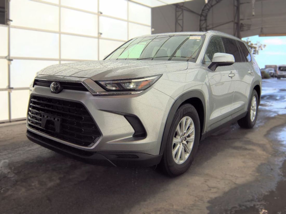 2025 Toyota 15 Series