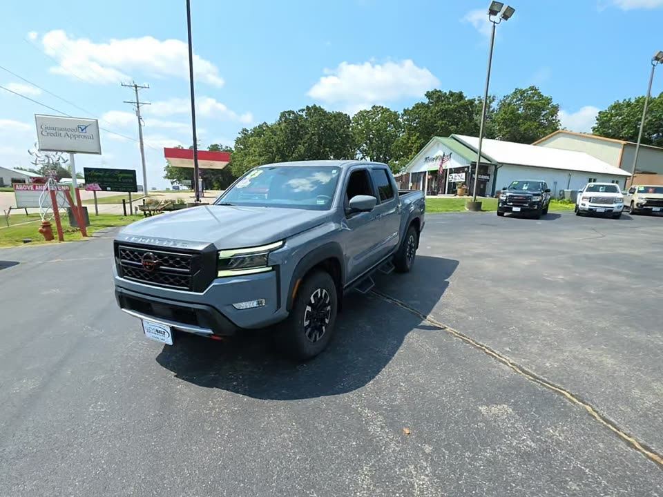 2023 Nissan Crew Cab