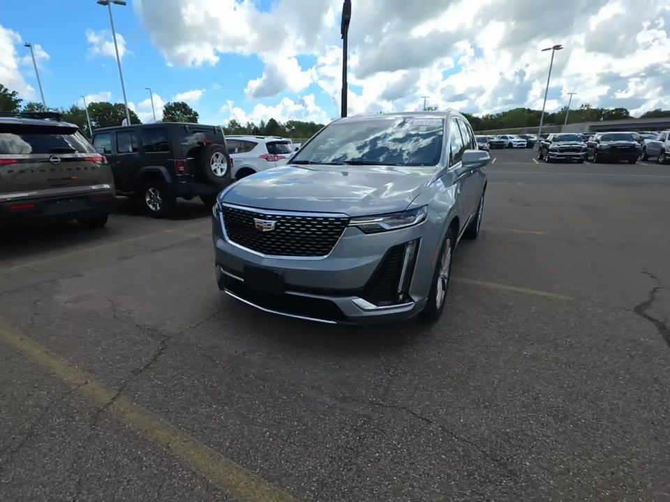 2023 Cadillac Premium Luxury