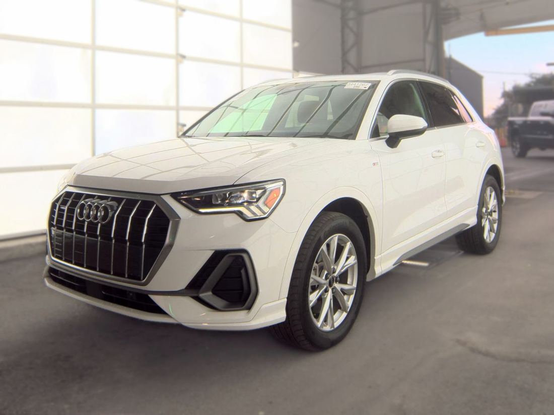 2025 AUDI S Line quattro Premium