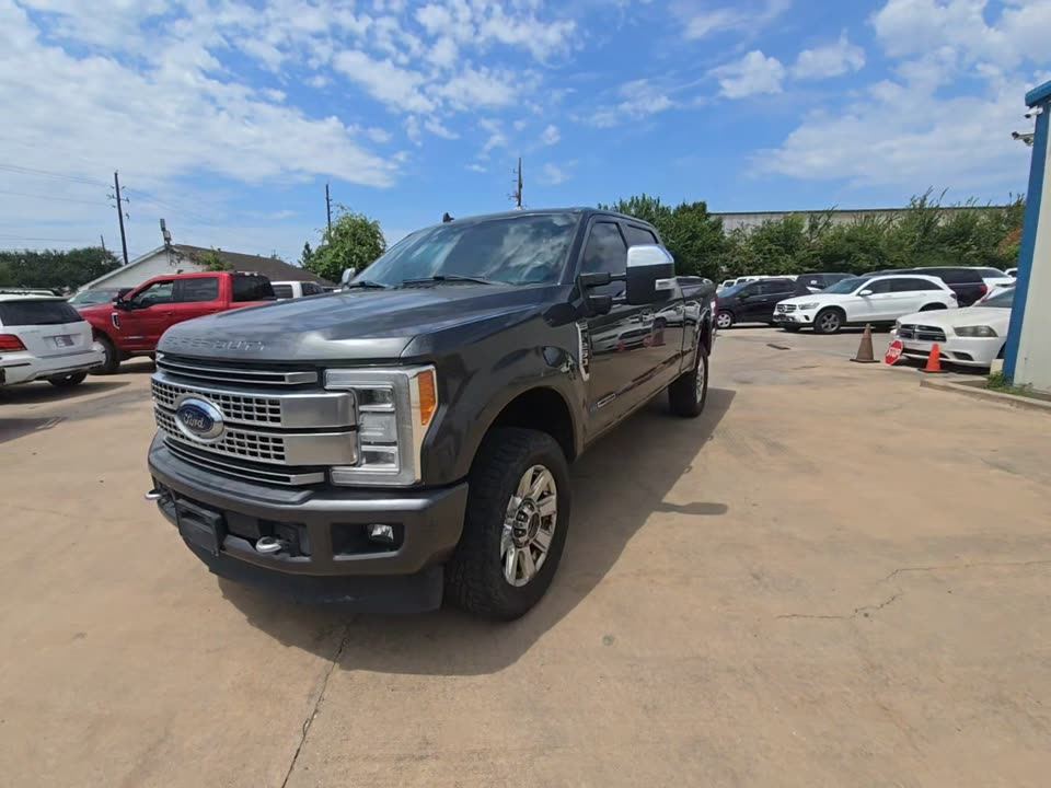 2019 Ford Super Duty - Single Rear Wheel