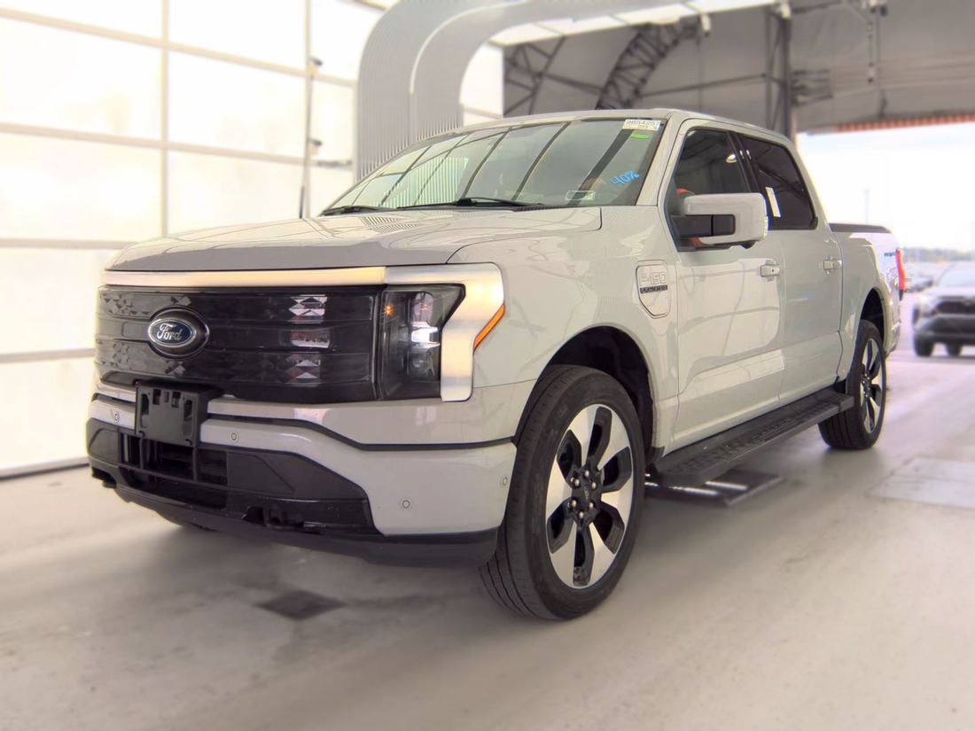 2023 FORD SuperCrew