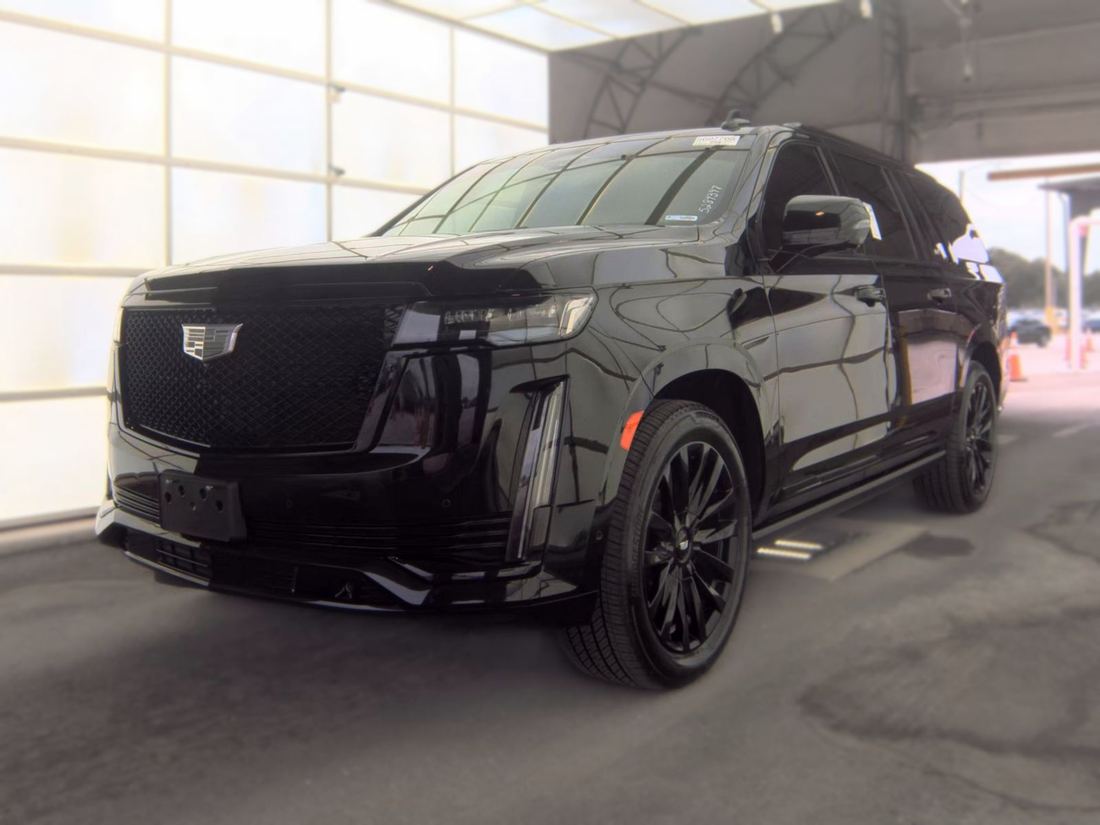 2023 Cadillac Sport Platinum