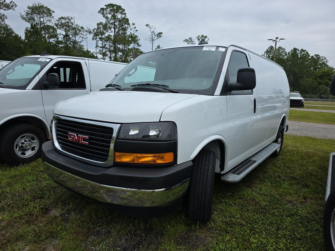 2025 GMC 2500 Cargo