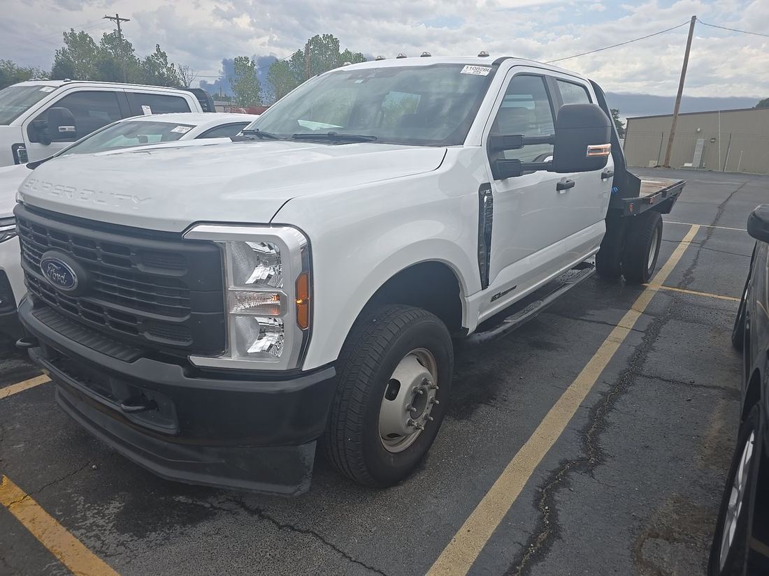 2025 Ford F-Series Super Duty-Dual Rear Wheels