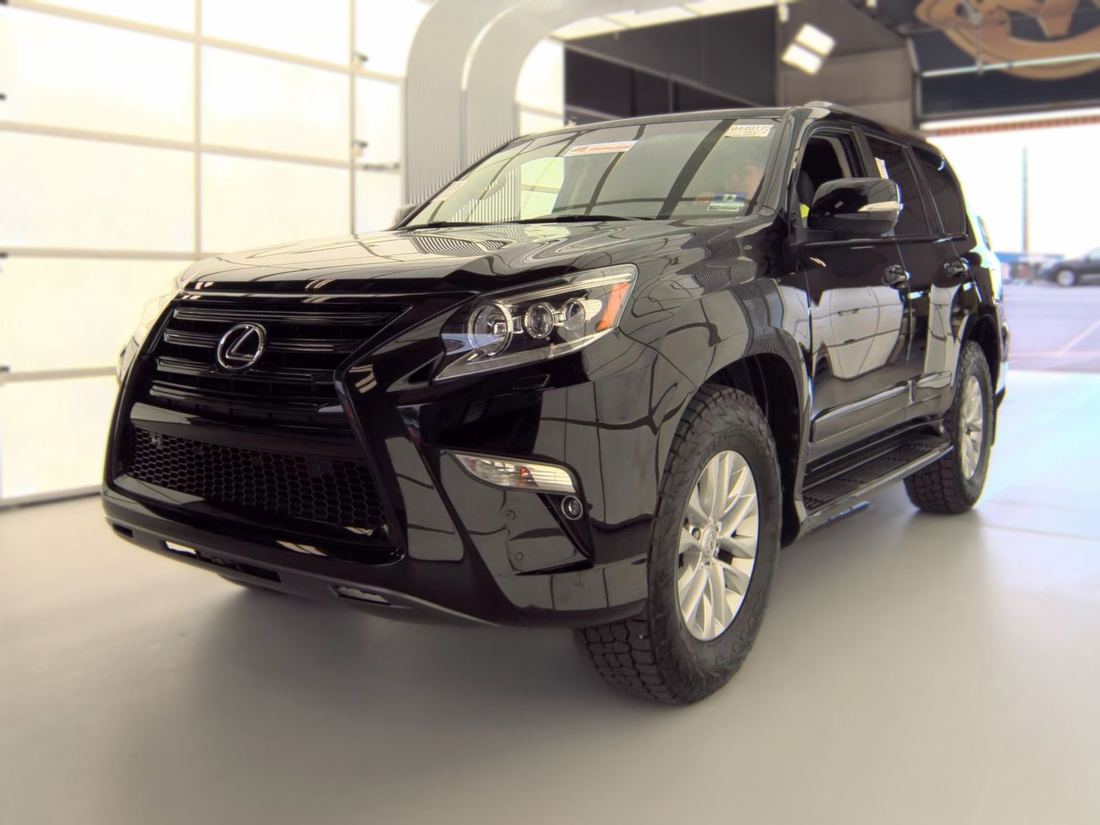 2019 LEXUS URJ150L