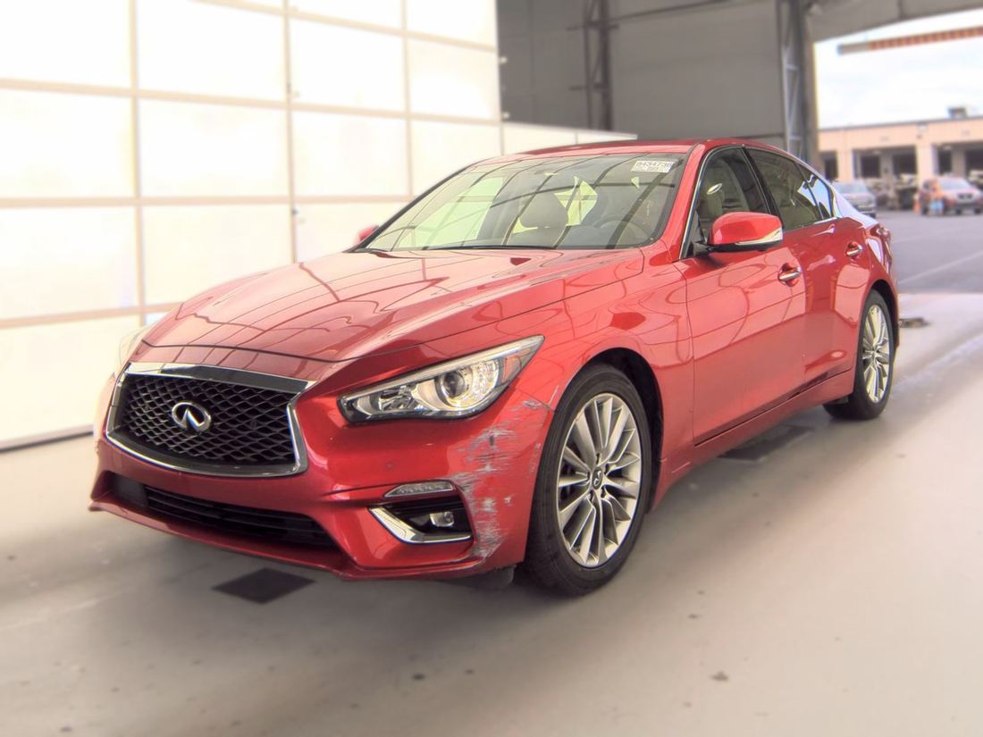 2023 INFINITI Luxe