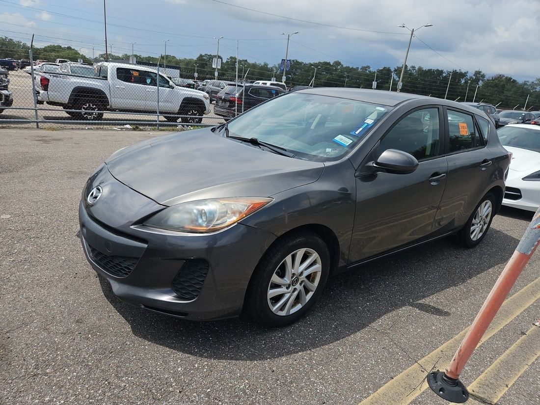 2013 MAZDA Touring/GS