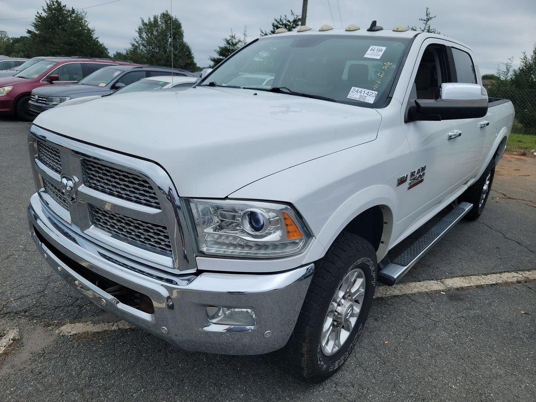 2016 Ram Laramie