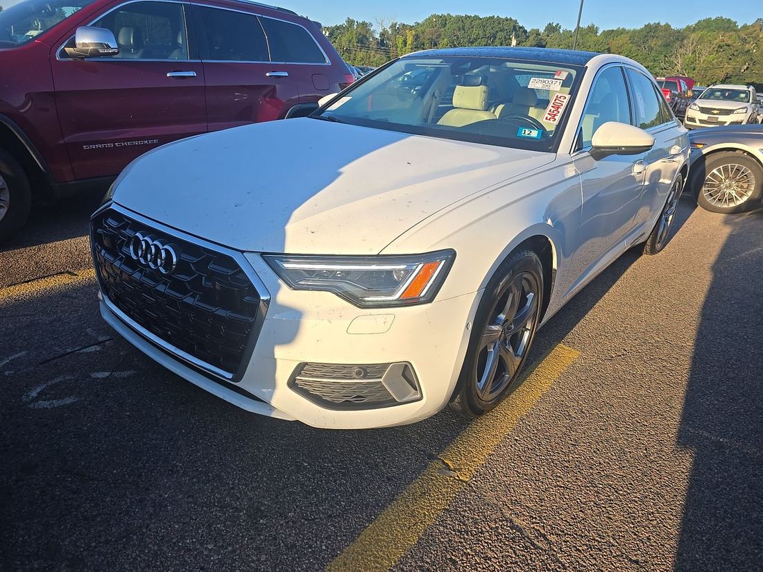 2024 Audi quattro Premium Plus