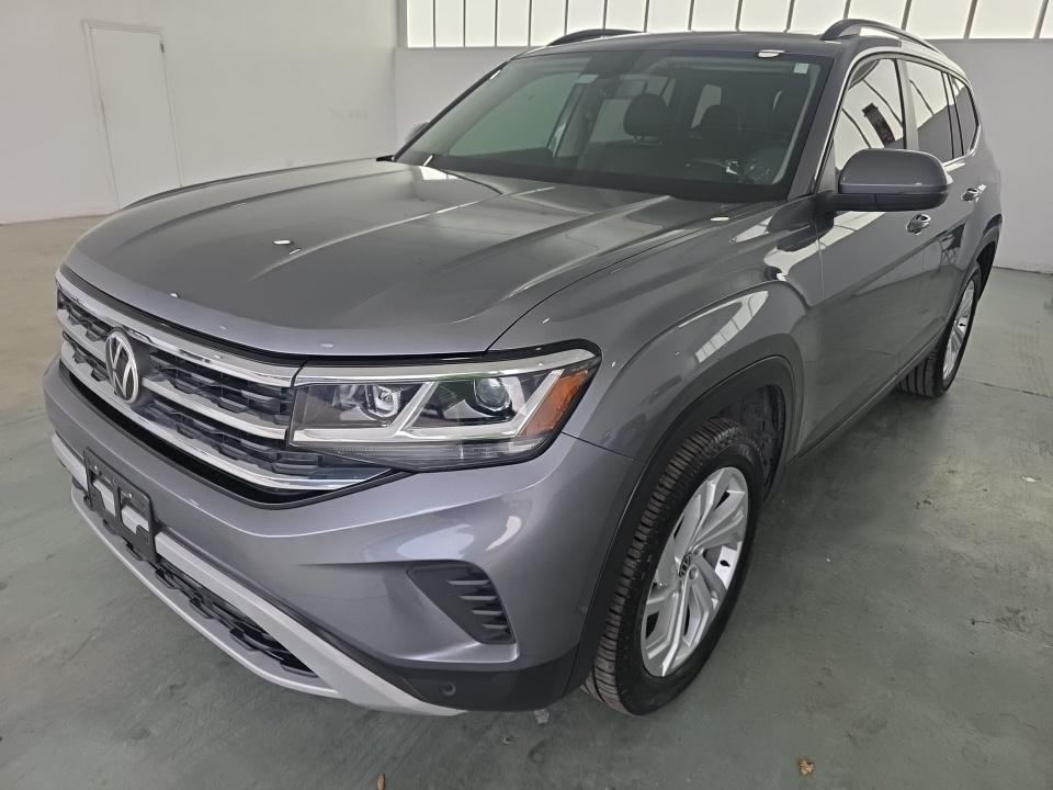 2022 VOLKSWAGEN SE w/ Tech