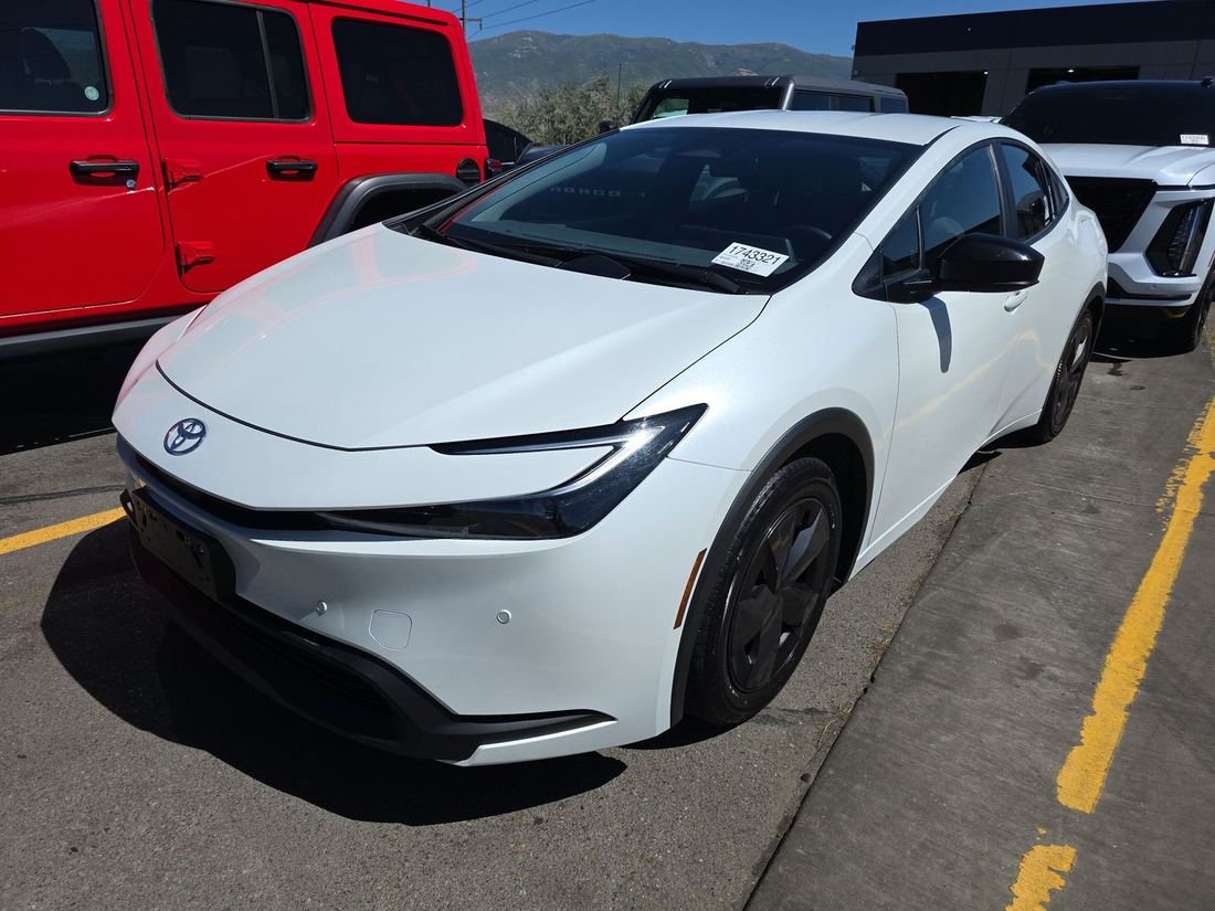 2025 Toyota 60 Series