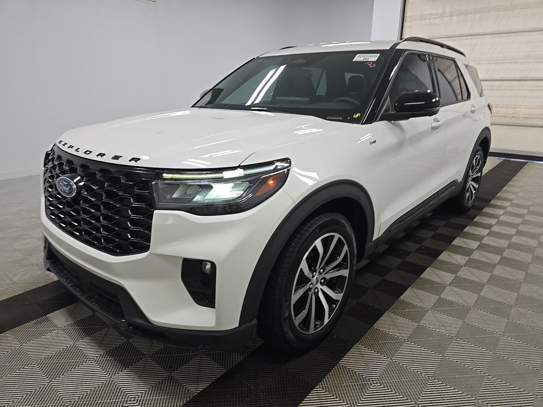 2025 Ford ST-Line