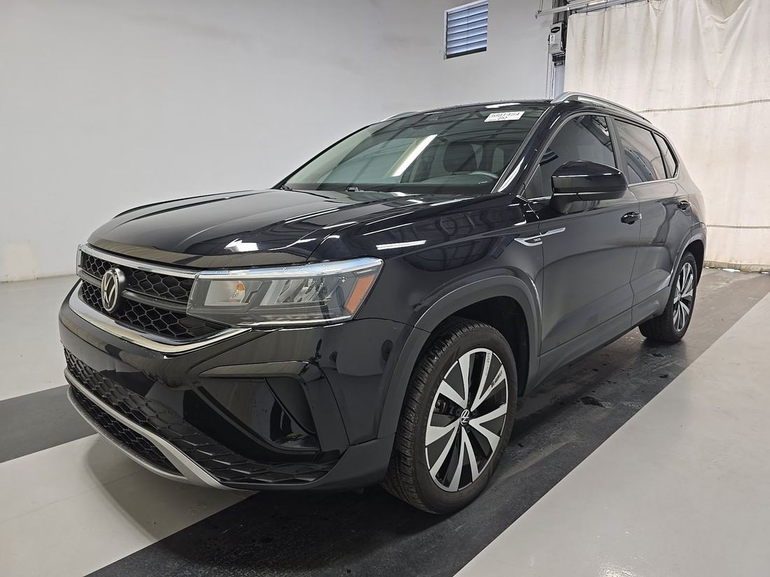 2023 Volkswagen SE