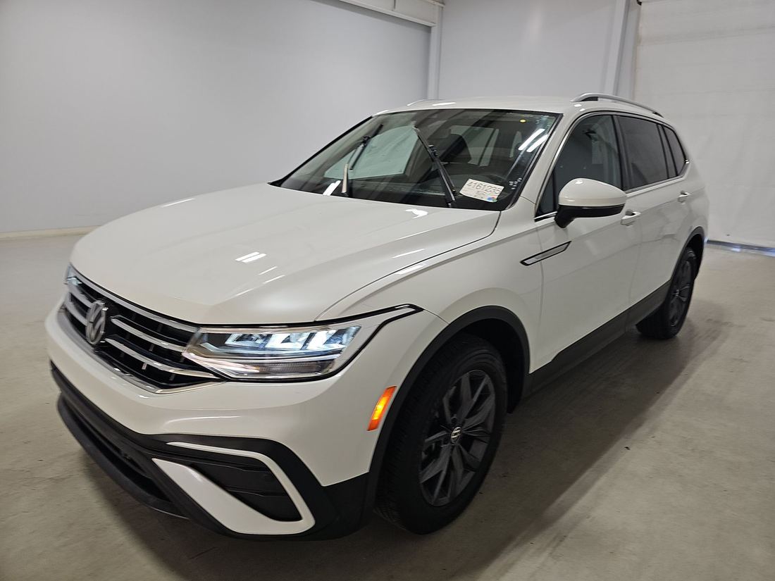 2023 Volkswagen SE