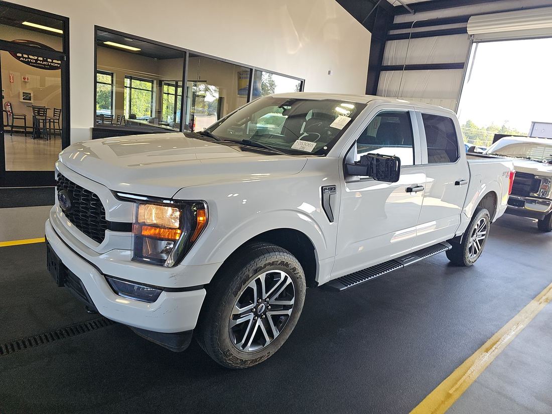 2023 Ford SuperCrew