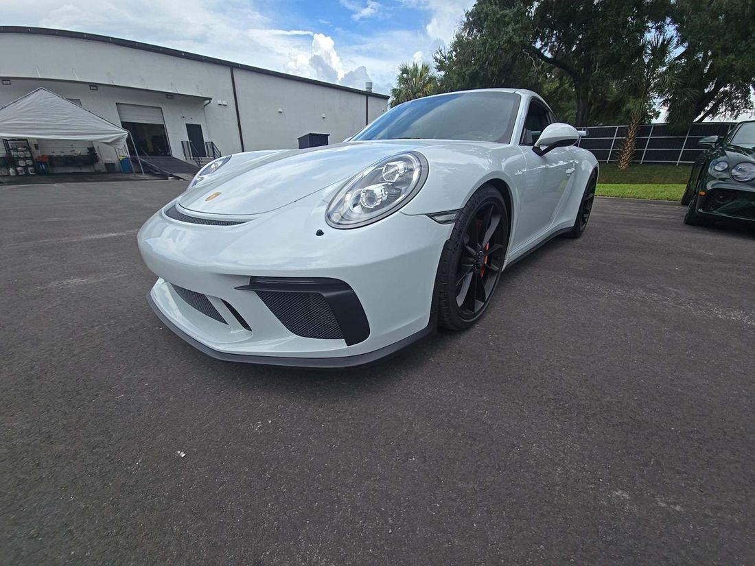 2018 PORSCHE Type 991