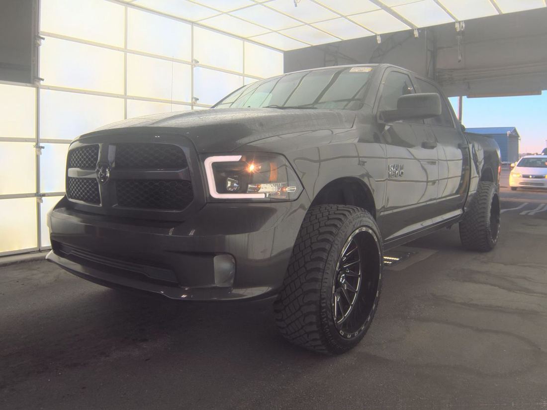 2015 RAM ST
