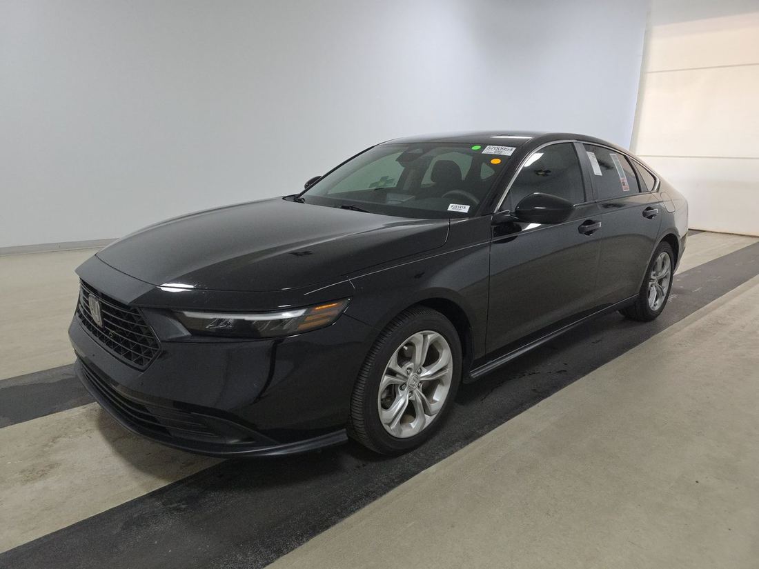 2023 HONDA LX