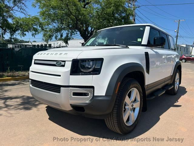 2023 Land Rover 110 SE