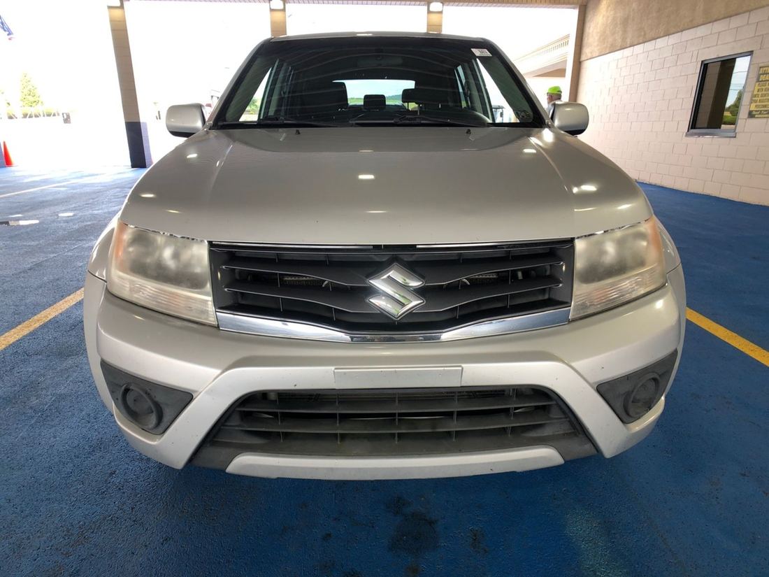 2013 Suzuki Class C Hard Top