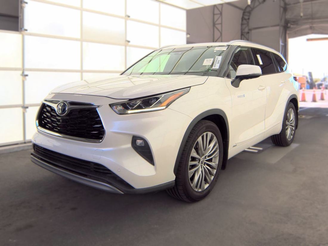 2020 Toyota GSU70L/AXUH70L