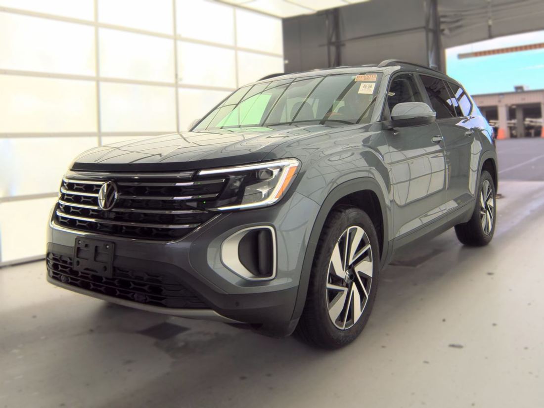 2025 VOLKSWAGEN 4Motion SE