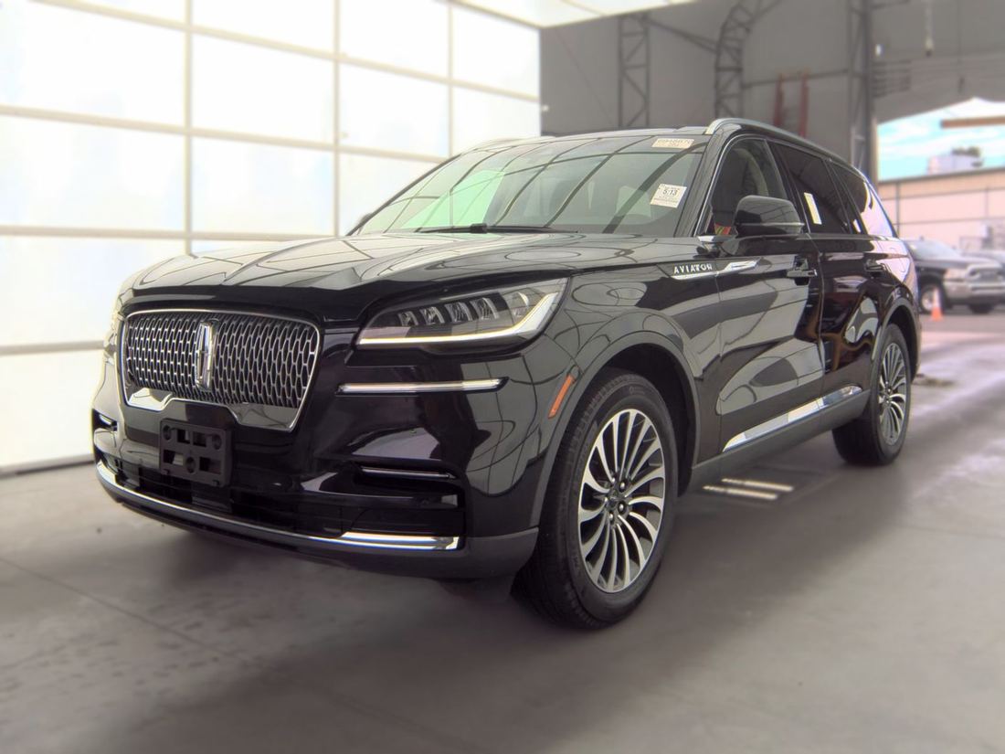 2023 LINCOLN Base