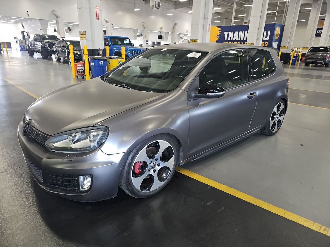 2013 VOLKSWAGEN GTI