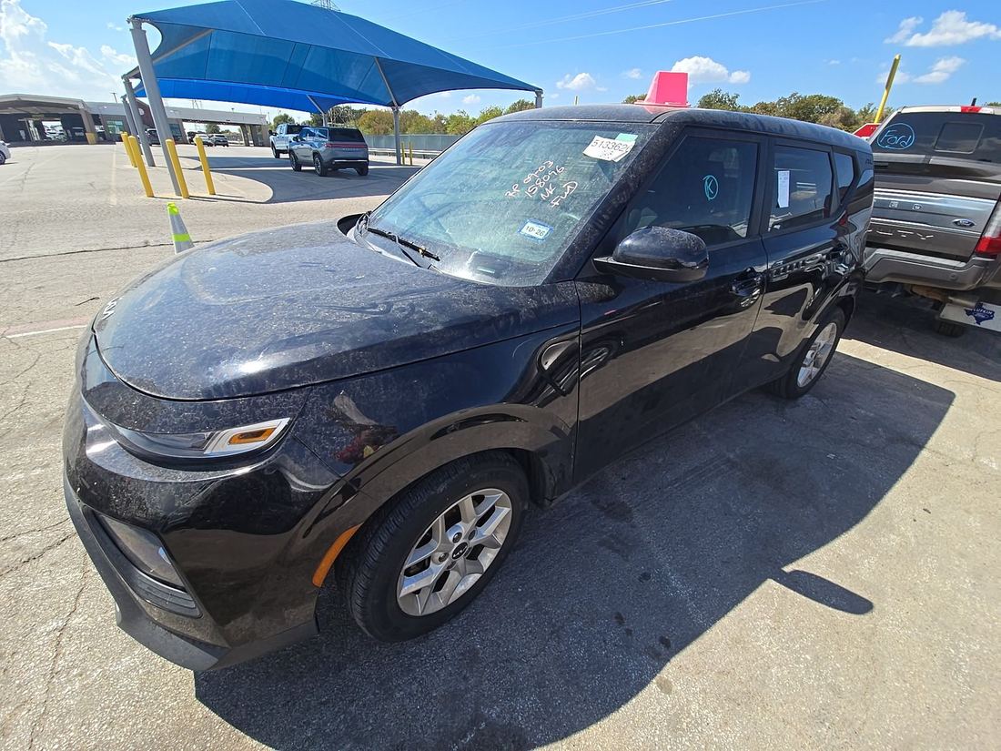 2022 KIA LX, S, X Line