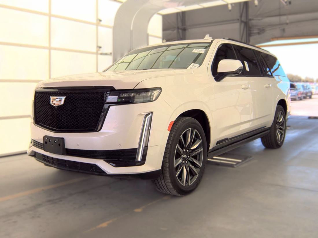 2024 CADILLAC Sport Platinum