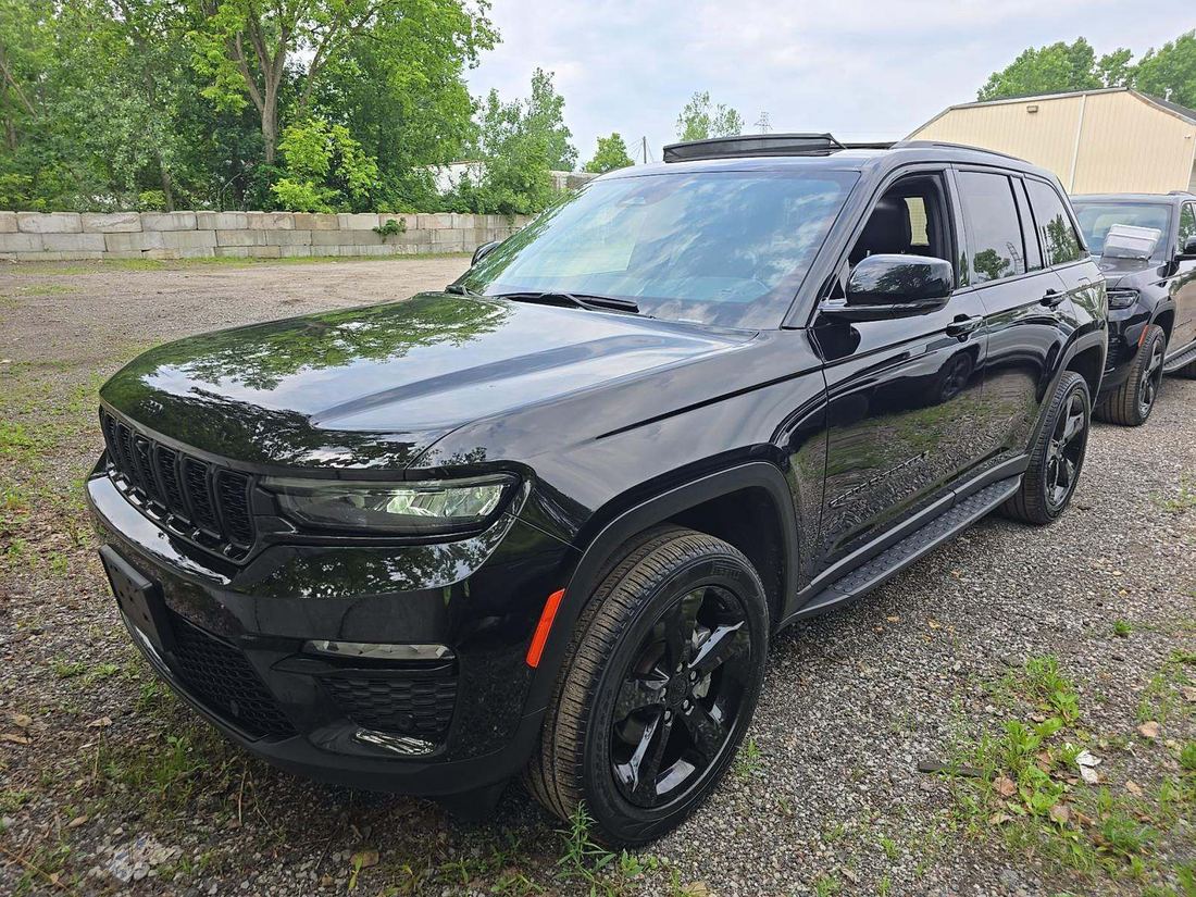 2024 JEEP WL
