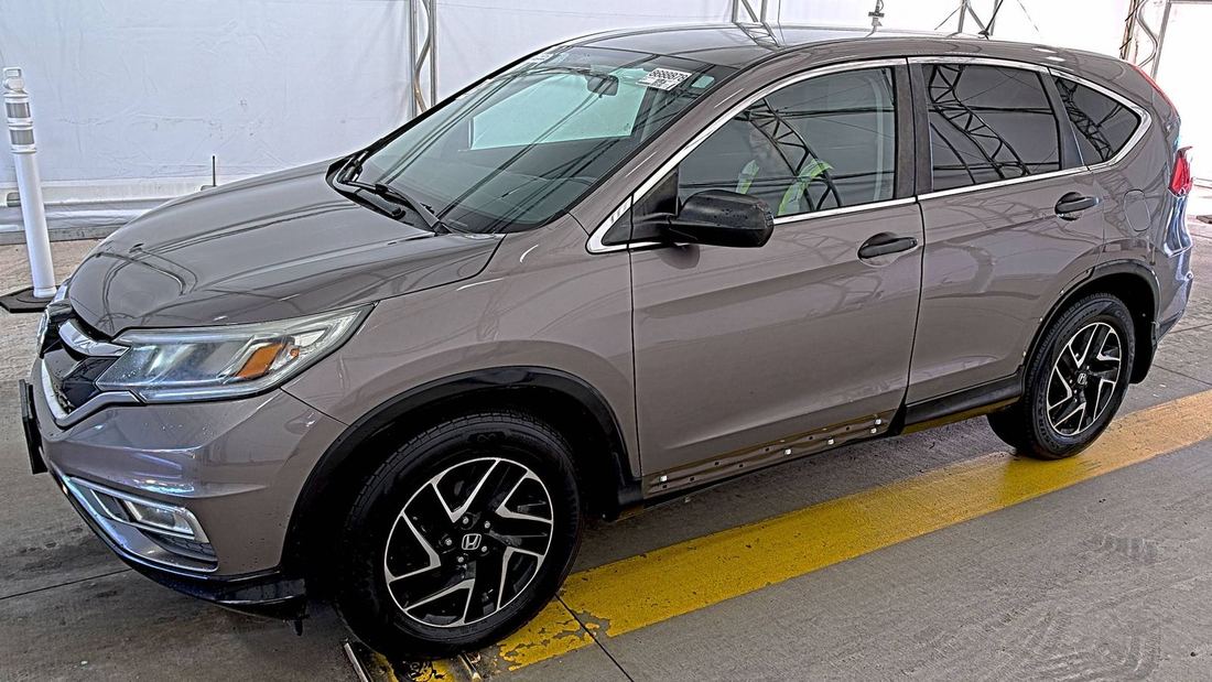 2016 HONDA SE