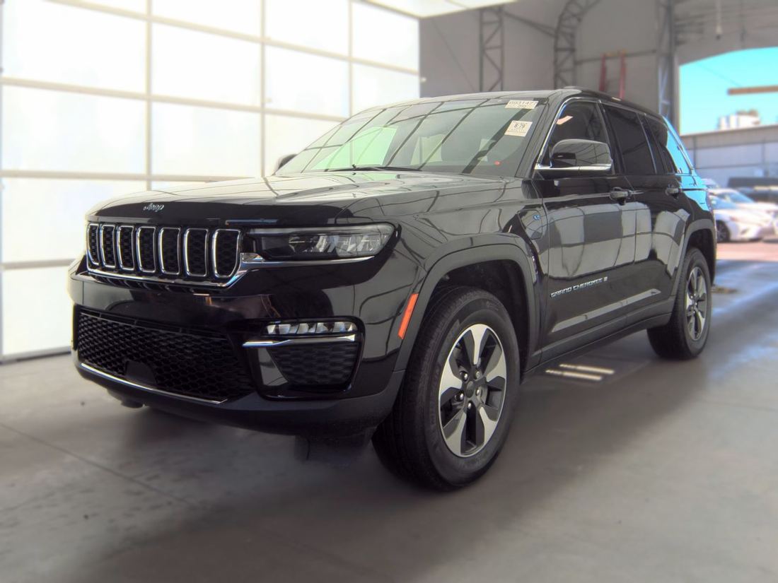 2023 JEEP 4XE