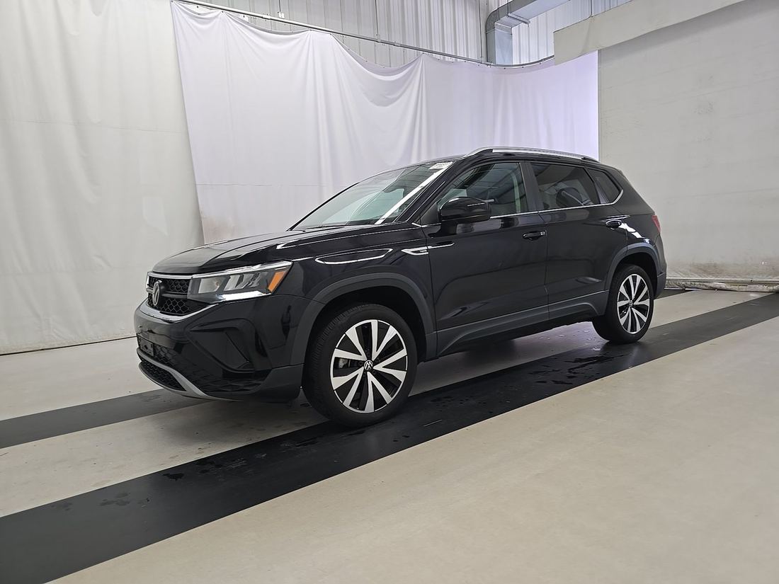 2023 Volkswagen SE