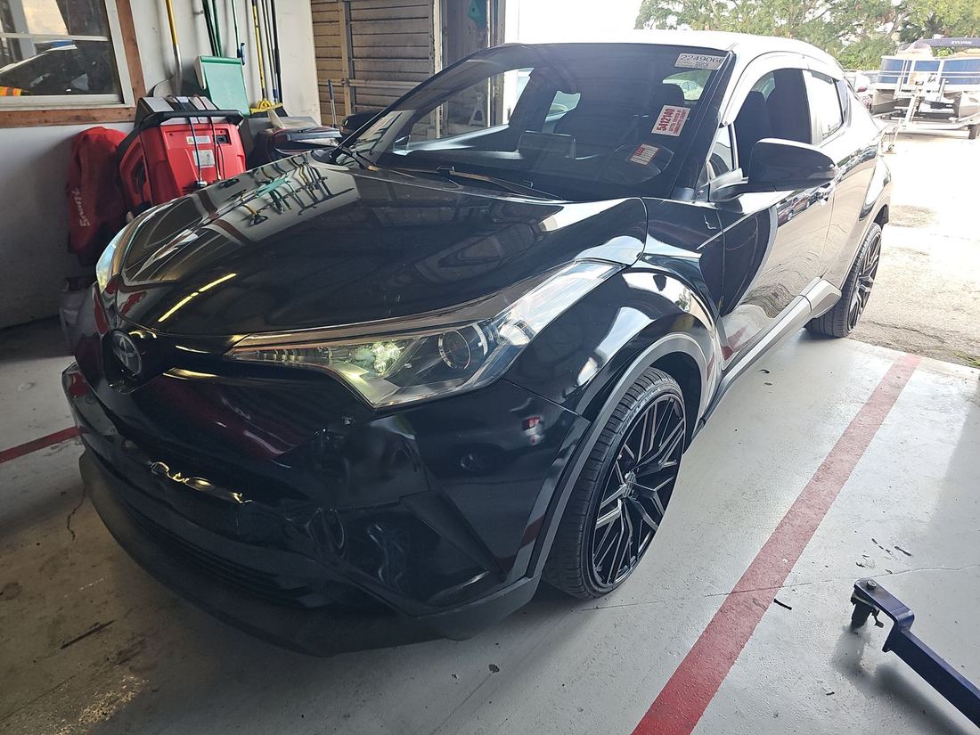 2019 TOYOTA ZGX10L