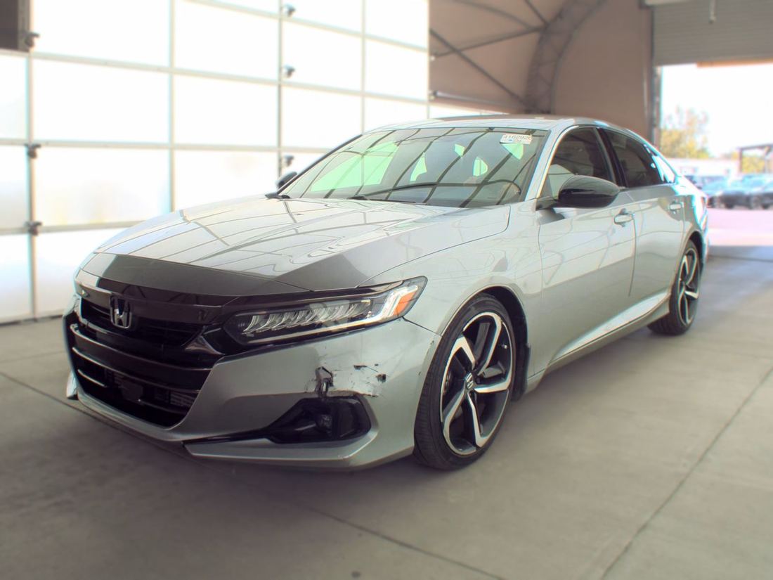 2022 HONDA Sport