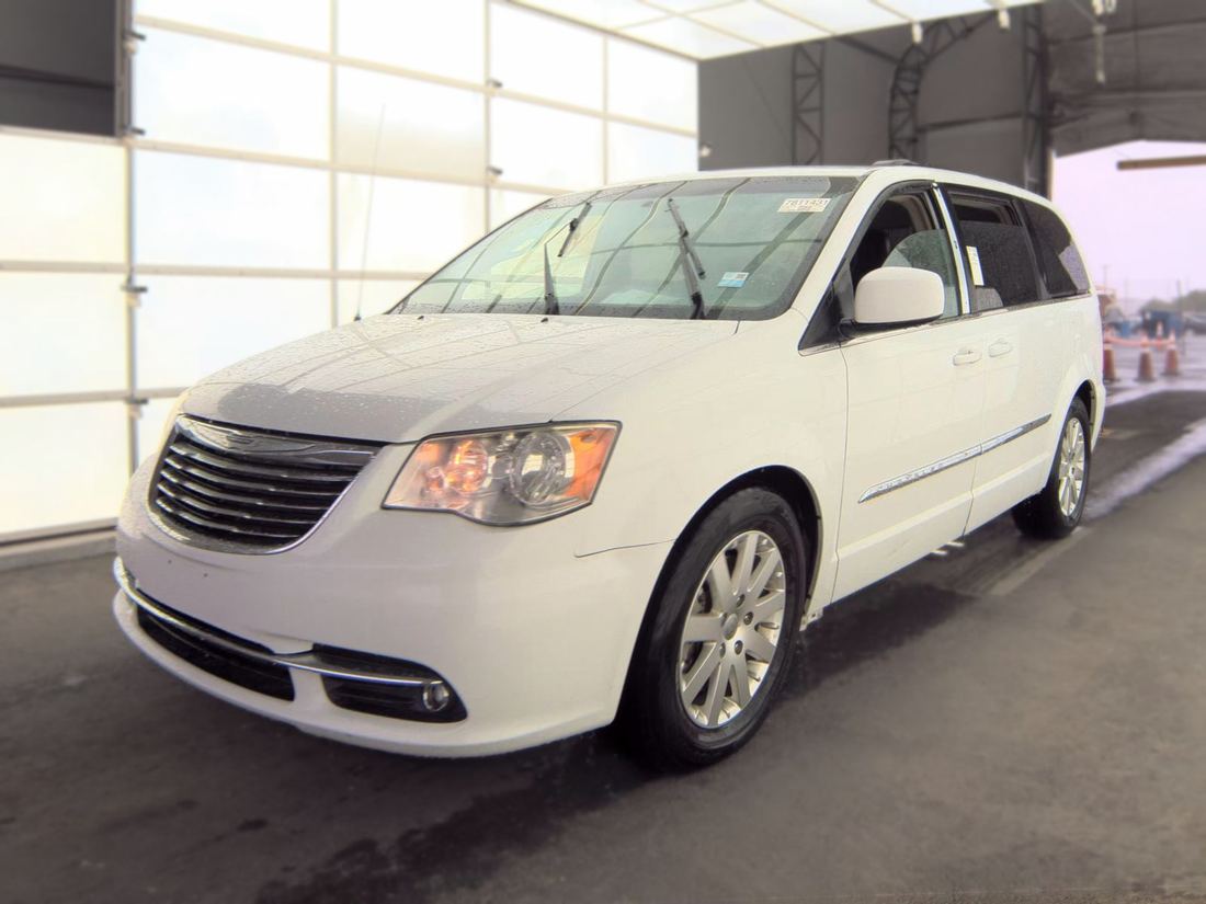 2016 CHRYSLER RT