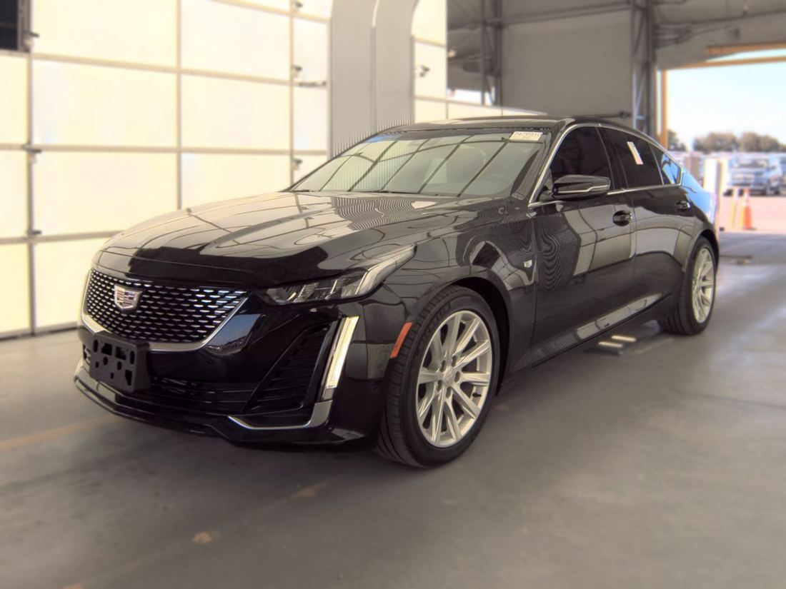 2023 CADILLAC Luxury+