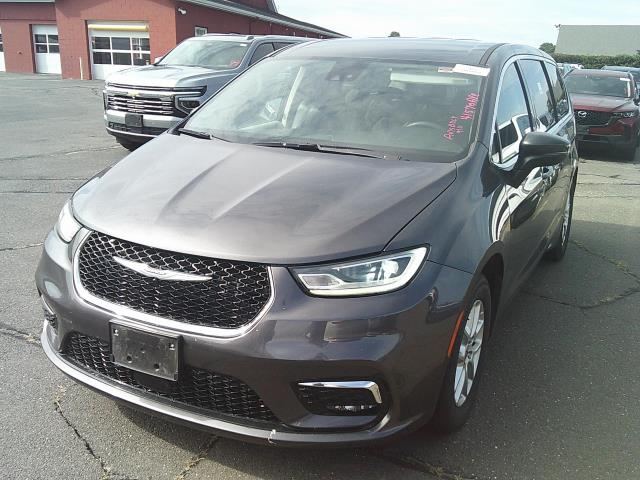 2023 Chrysler Touring L