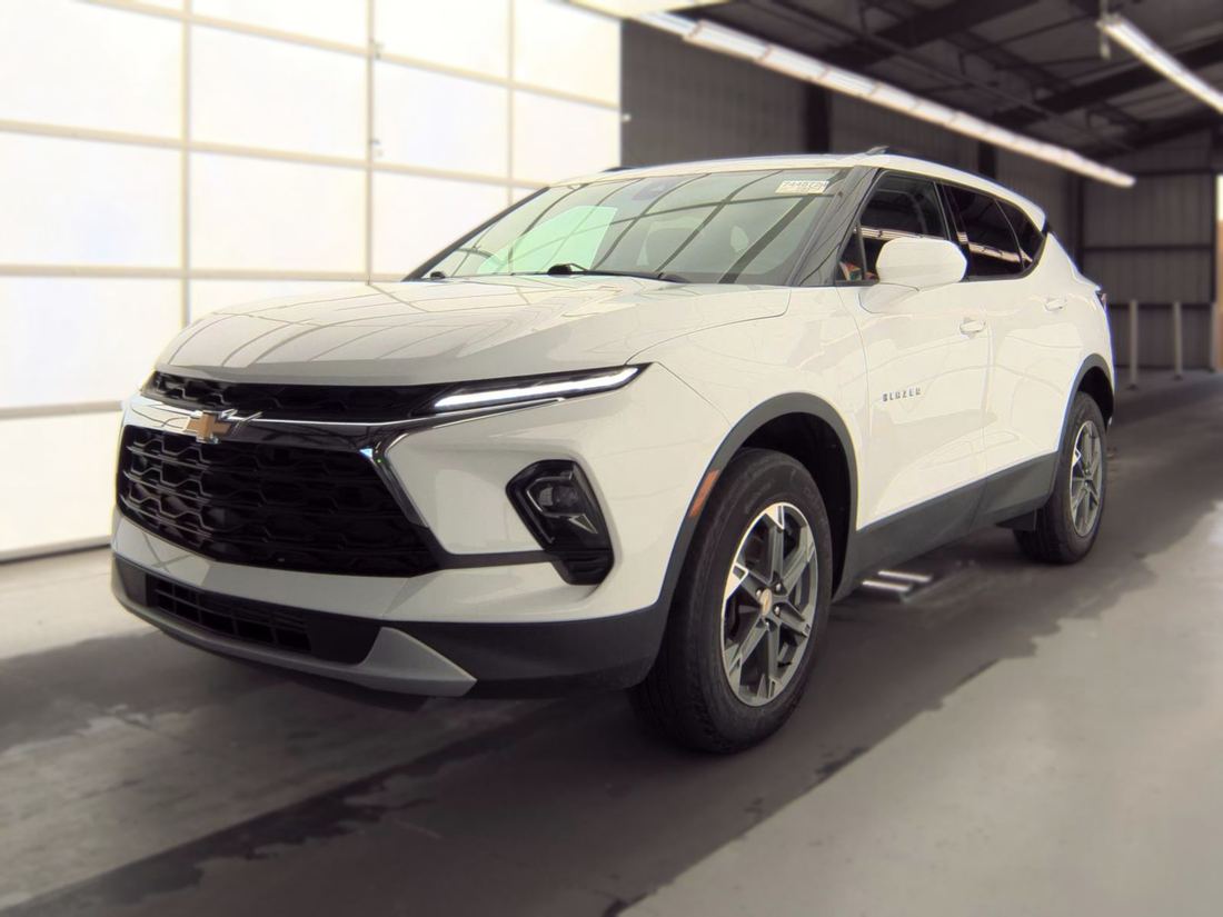 2024 Chevrolet 2LT