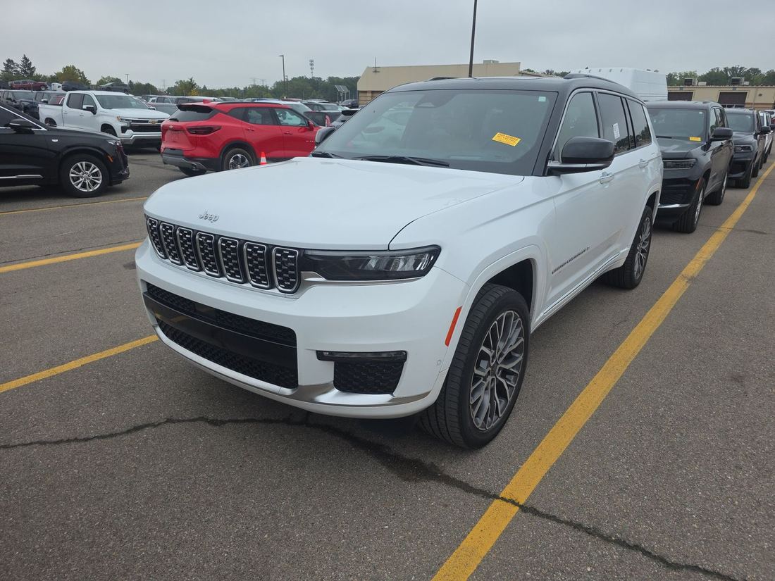 2025 JEEP Summit