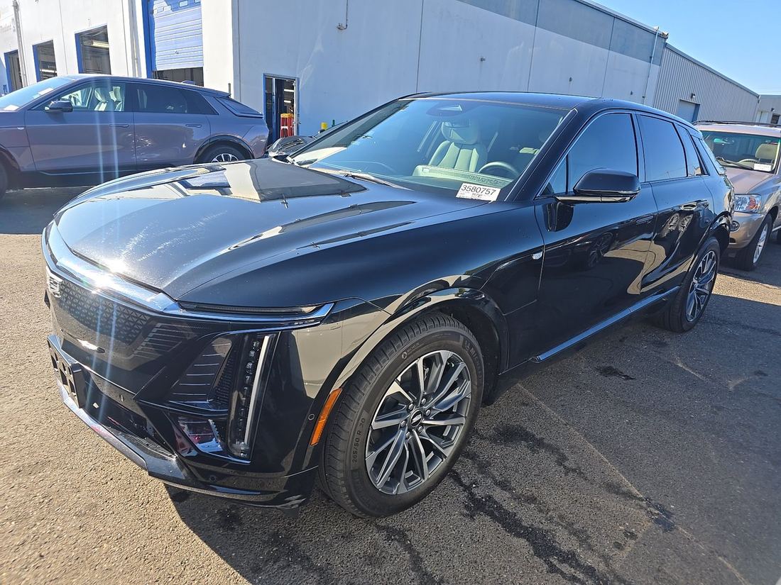 2024 Cadillac Sport-1