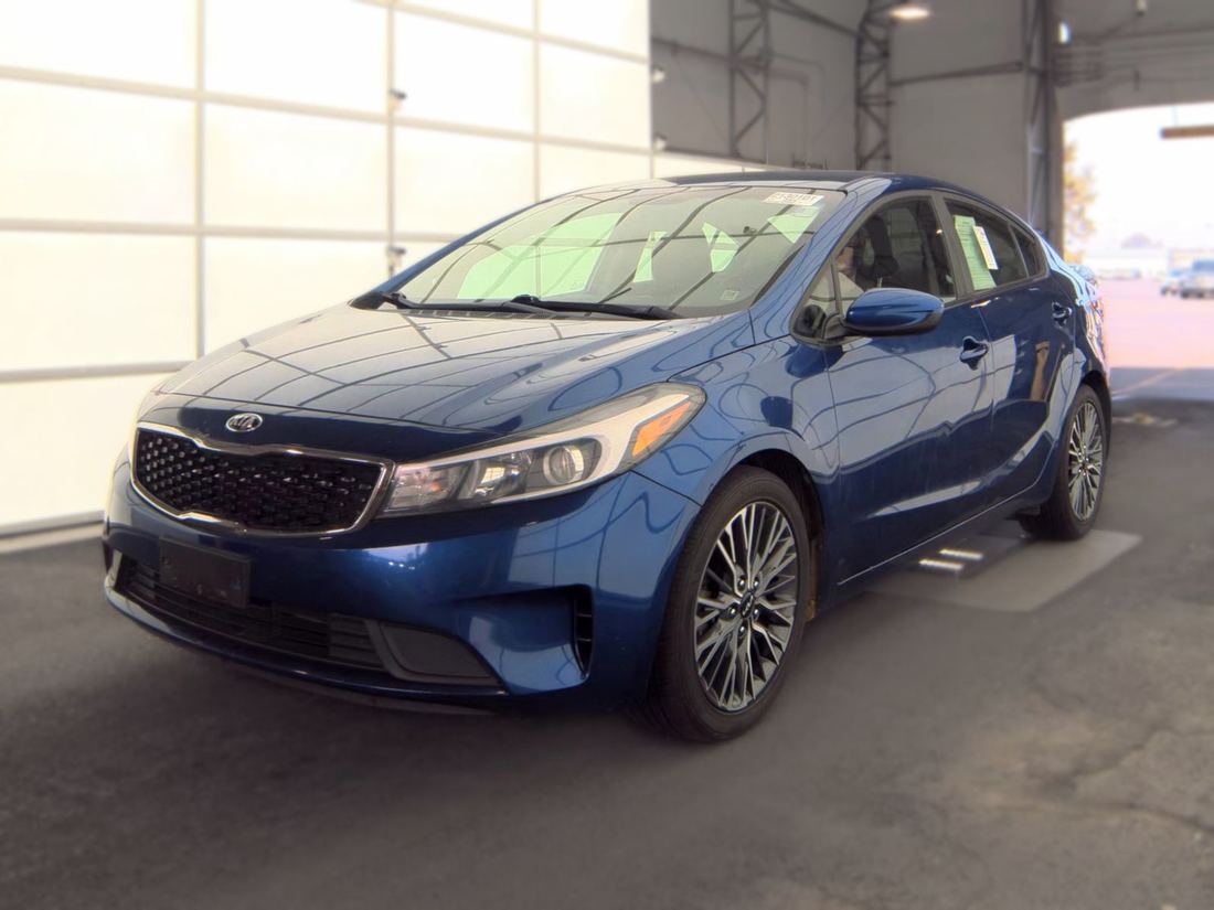2018 KIA LX Base