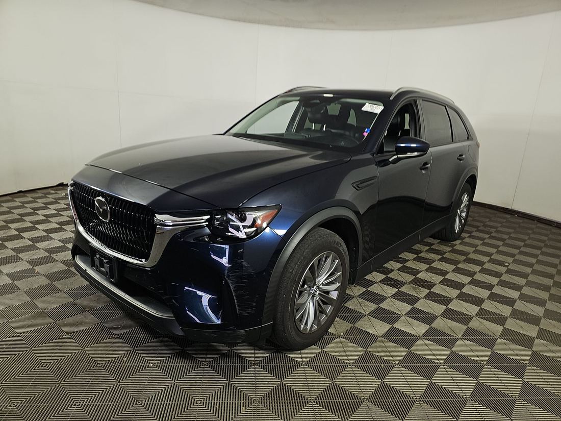 2024 MAZDA Preferred Plus Package