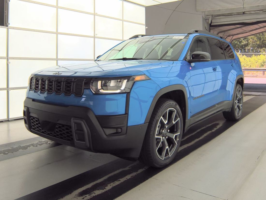 2026 Jeep Overland