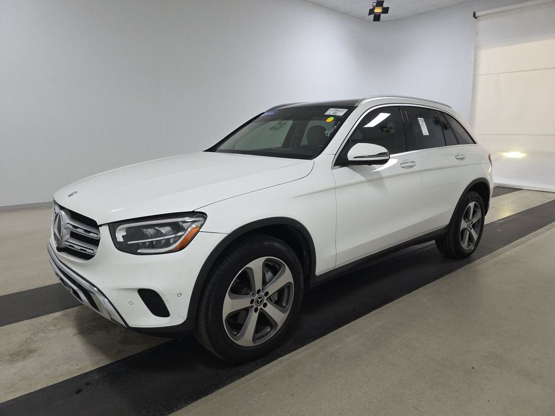 2021 Mercedes-Benz GLC300