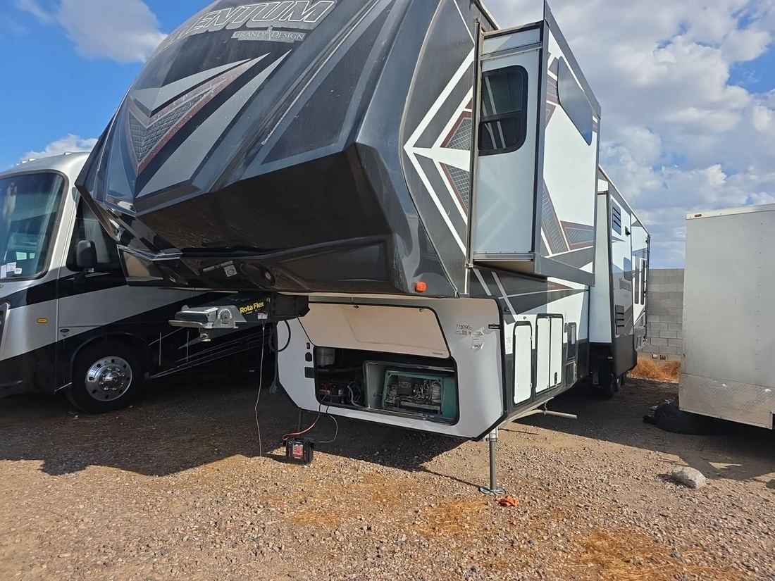 2019 Grand Design None